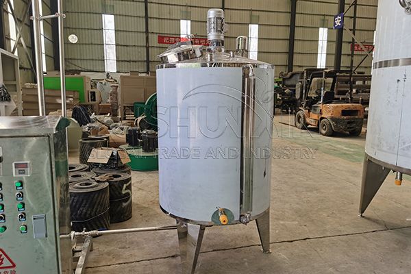 oman-construye-una-linea-de-produccion-de-fertilizantes-liquidos-npk